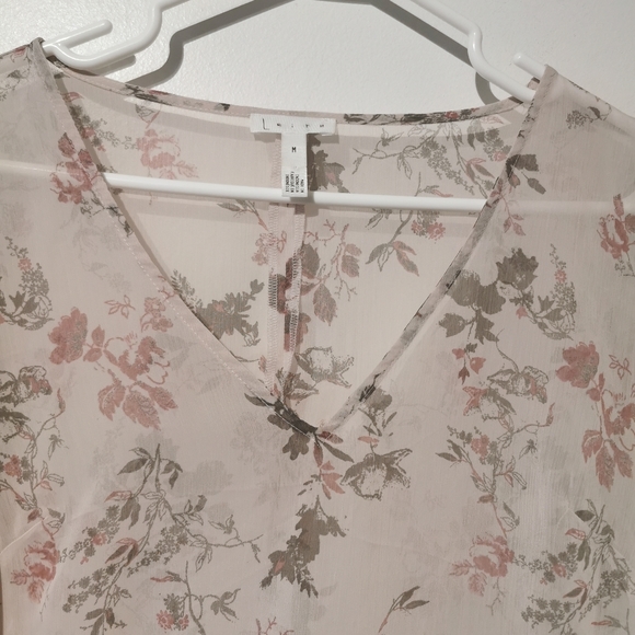 Rare Anthropologie Leith medium balloon sleeve high low sheer top - Picture 6 of 10